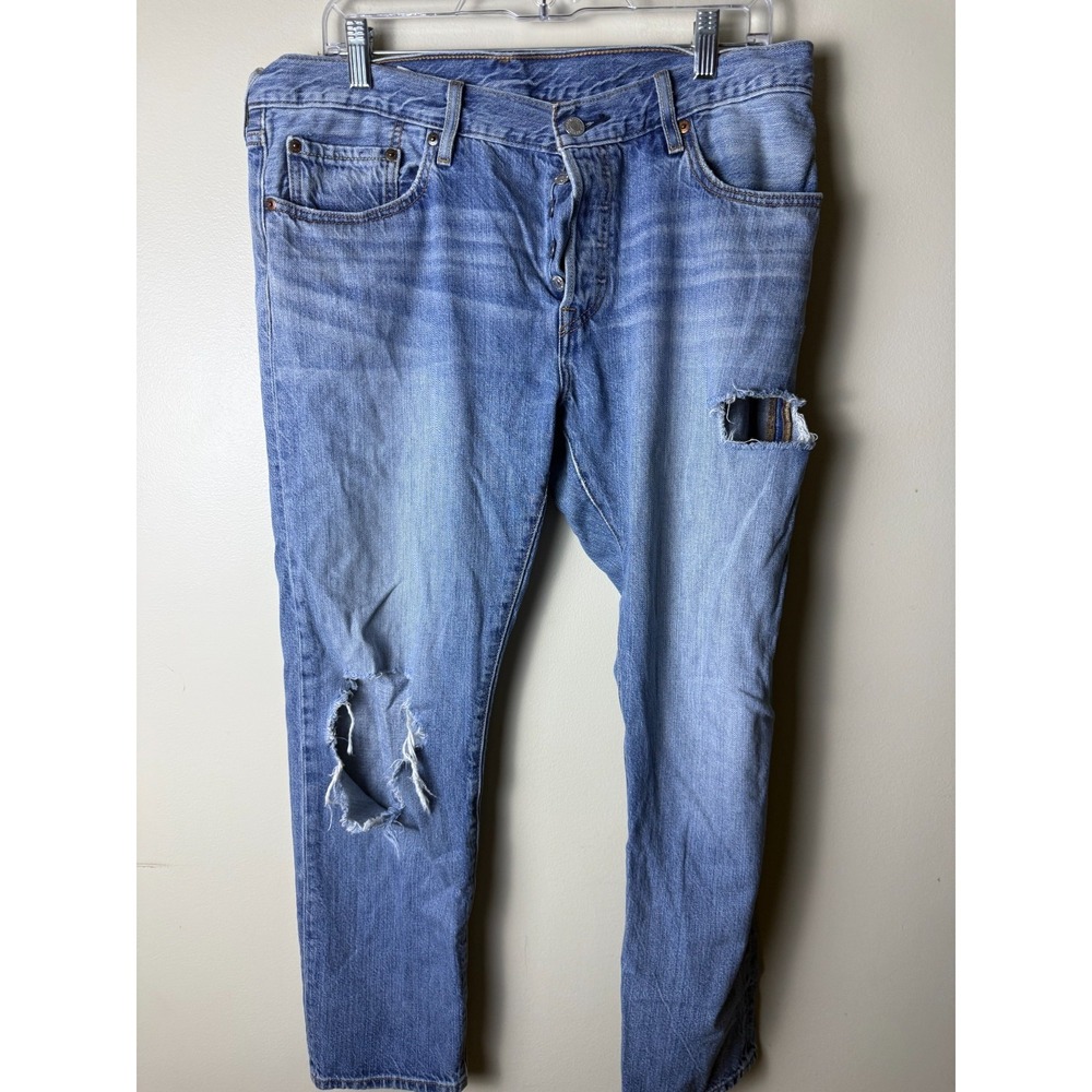 Levi's 501 Jeans Mens 34x27 Blue Denim Straight Leg Medium Wash Button Fly‎